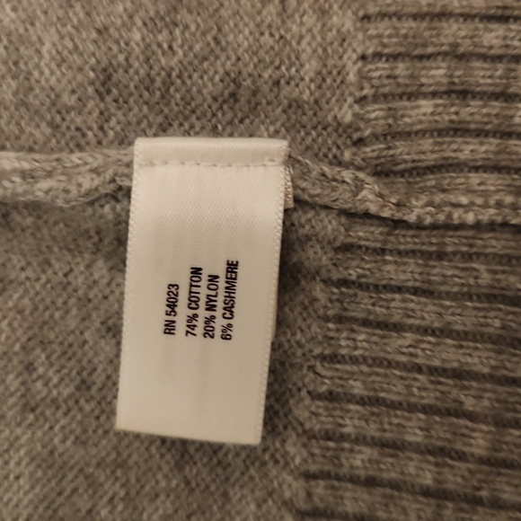 Women's Grey GAP Cardigan Front Button Cardigan Size Small Made with Cashmere - Picture 5 of 6